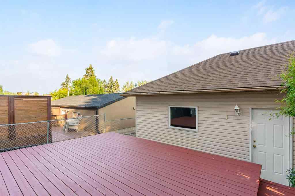 MLS® A2232793 - 721 52 Avenue SW in Windsor Park Calgary, Residential