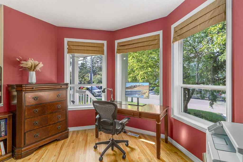 MLS® A2232793 - 721 52 Avenue SW in Windsor Park Calgary, Residential