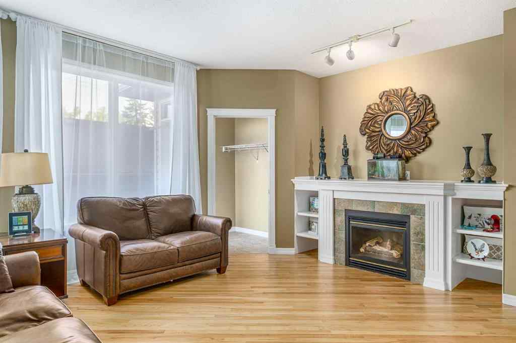 MLS® A2232793 - 721 52 Avenue SW in Windsor Park Calgary, Residential