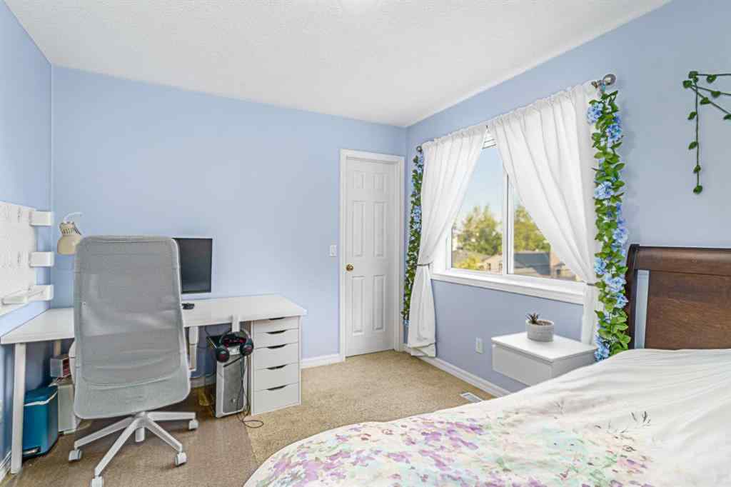 MLS® A2232793 - 721 52 Avenue SW in Windsor Park Calgary, Residential