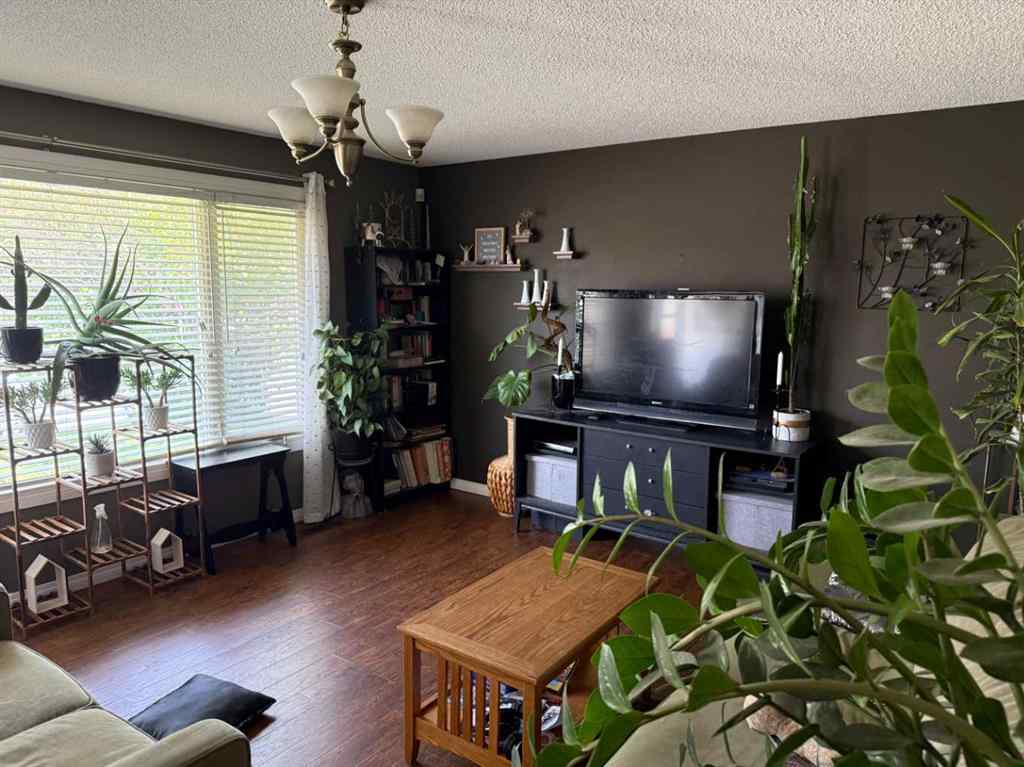 MLS® A2232805 - 3 St.Mary's Crescent  in West End Brooks, Residential