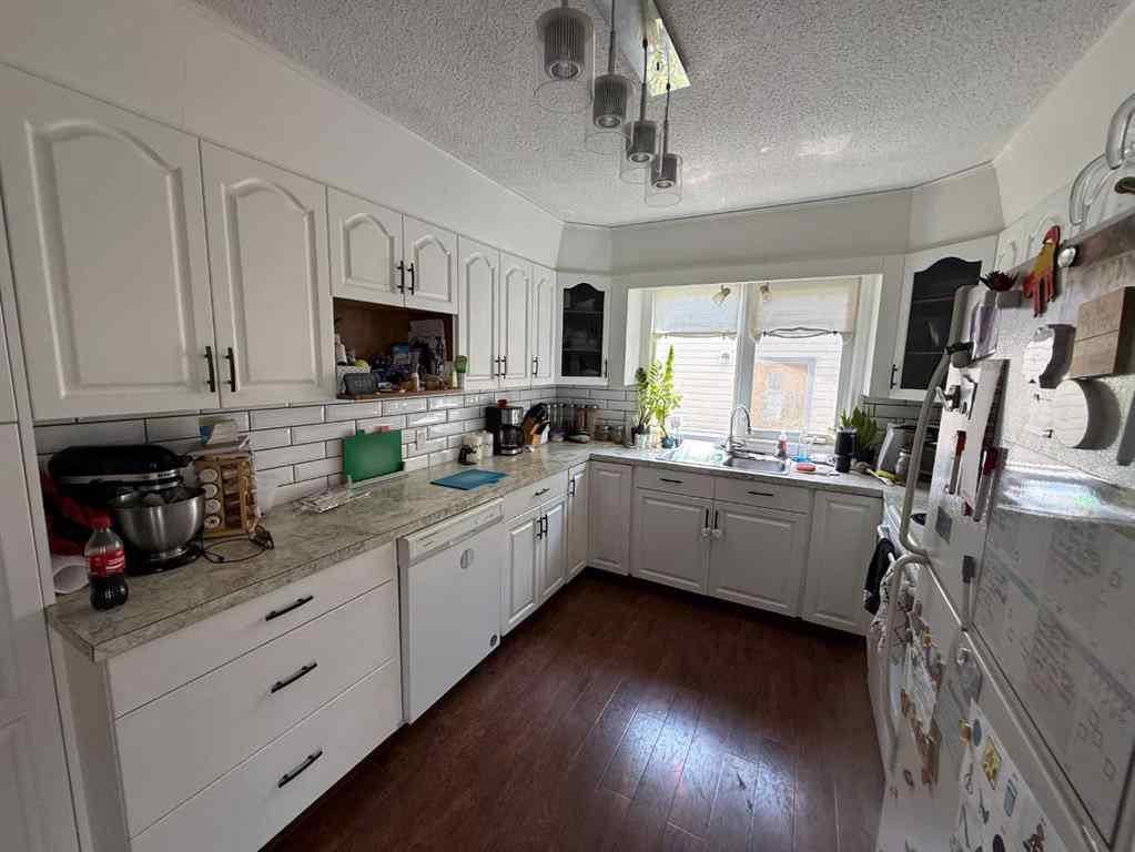 MLS® A2232805 - 3 St.Mary's Crescent  in West End Brooks, Residential