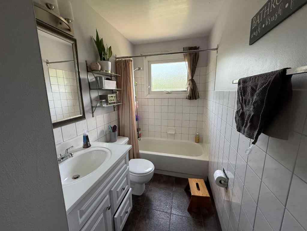 MLS® A2232805 - 3 St.Mary's Crescent  in West End Brooks, Residential