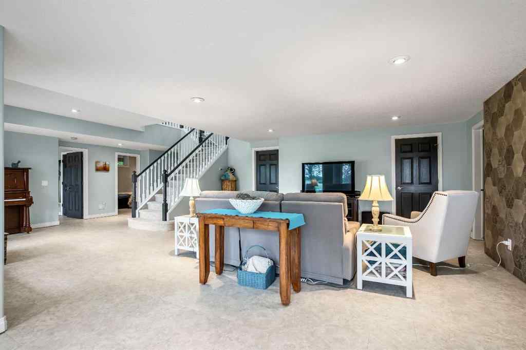 MLS® A2232810 - 56065 Ridgeview Drive E in NONE Rural Foothills County, Residential