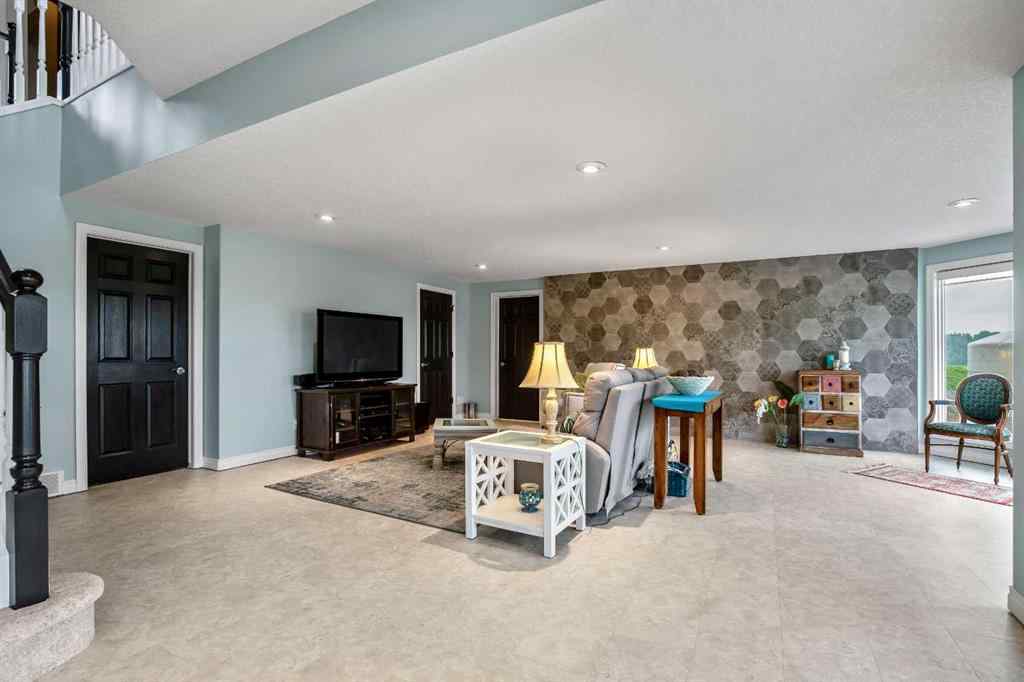 MLS® A2232810 - 56065 Ridgeview Drive E in NONE Rural Foothills County, Residential