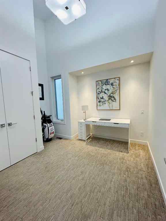 MLS® A2232812 - 2136 53 Avenue SW in North Glenmore Park Calgary, Residential