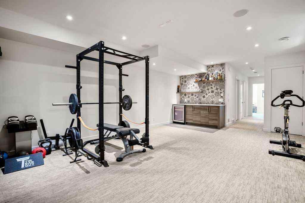MLS® A2232812 - 2136 53 Avenue SW in North Glenmore Park Calgary, Residential