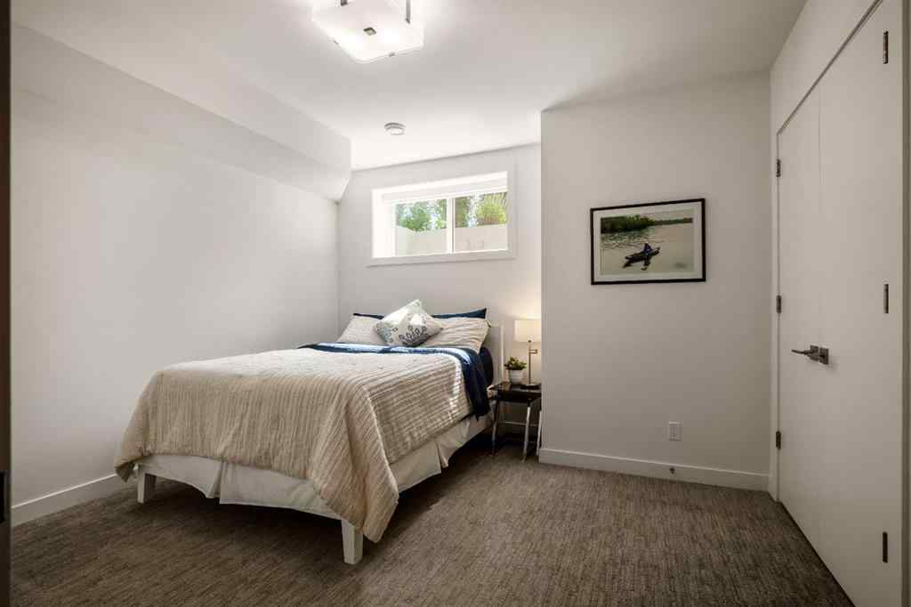 MLS® A2232812 - 2136 53 Avenue SW in North Glenmore Park Calgary, Residential