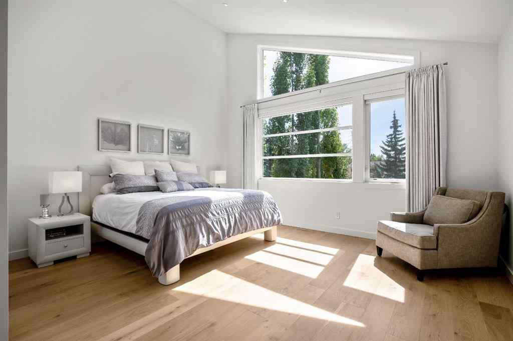 MLS® A2232812 - 2136 53 Avenue SW in North Glenmore Park Calgary, Residential