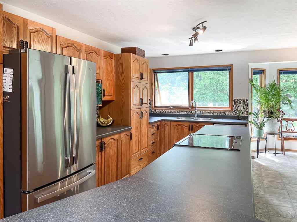MLS® A2232820 - 4453 Silverwood Crescent   in NONE High Prairie, Residential