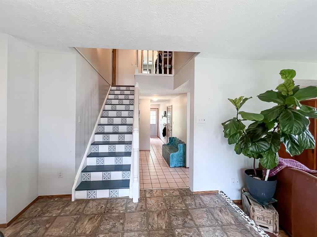 MLS® A2232820 - 4453 Silverwood Crescent   in NONE High Prairie, Residential