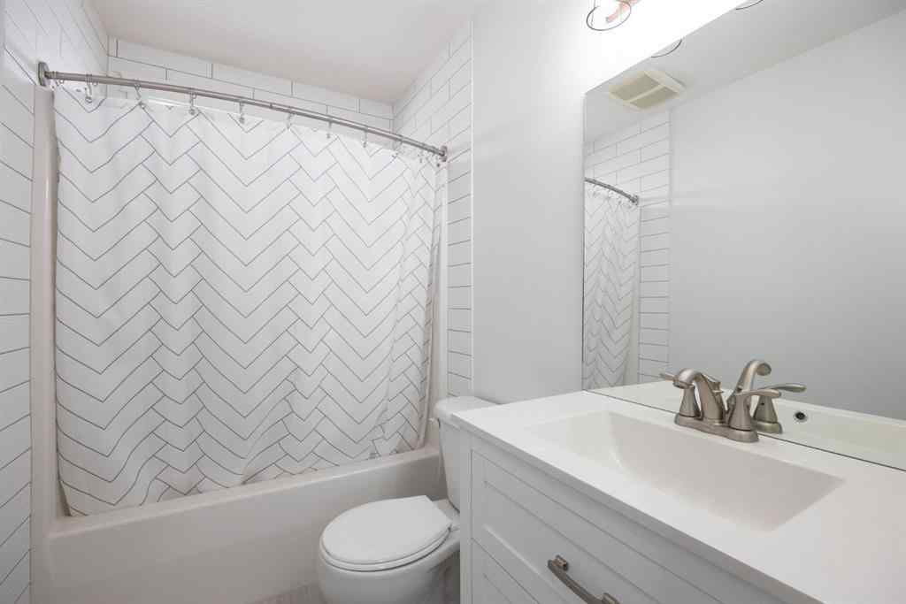 MLS® A2232832 - 140 Lynx Crescent  in Timberlea Fort McMurray, Residential