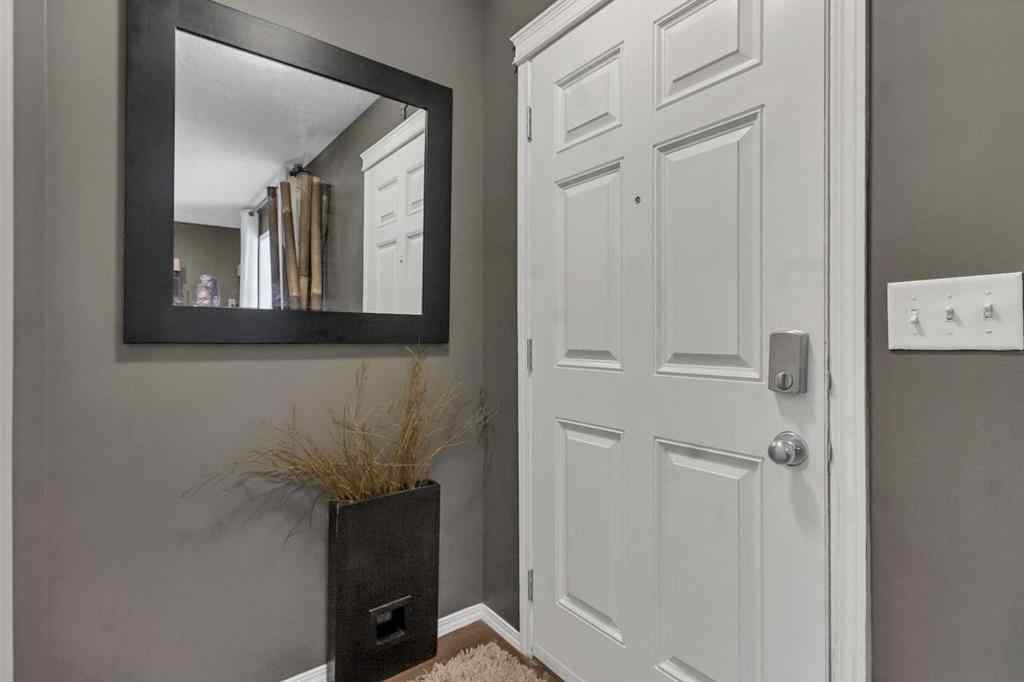 MLS® A2232841 - 74 Country Village Gate NE in Country Hills Village Calgary, Residential