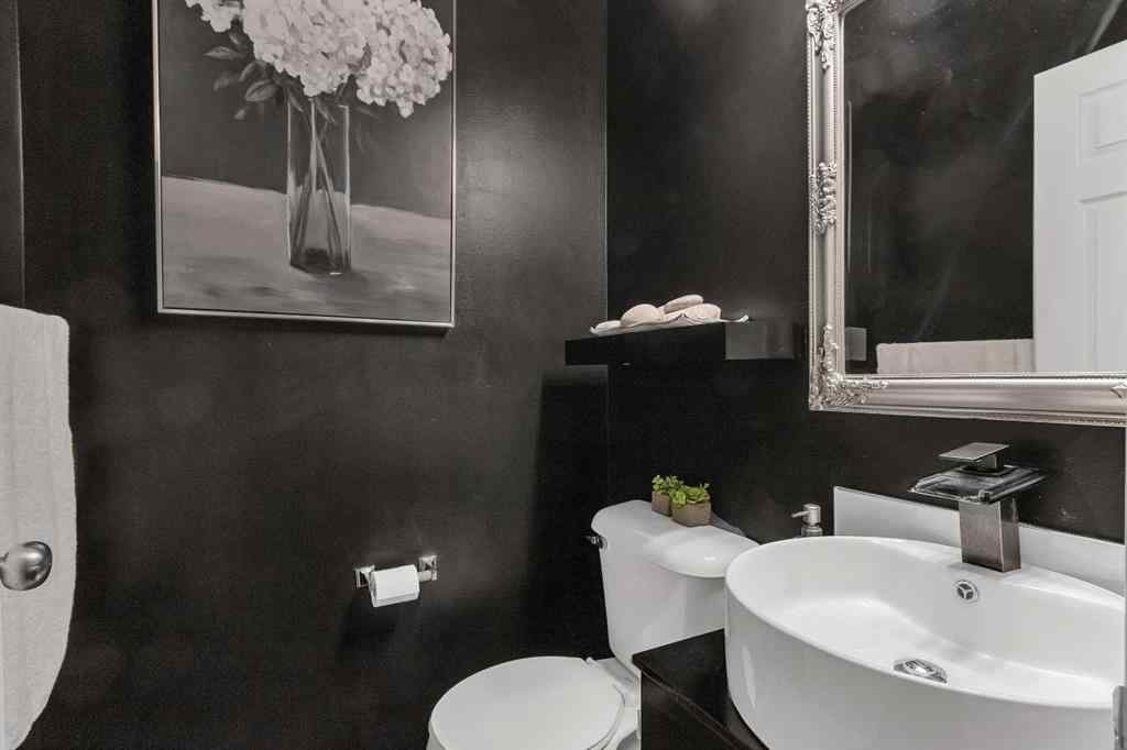 MLS® A2232841 - 74 Country Village Gate NE in Country Hills Village Calgary, Residential