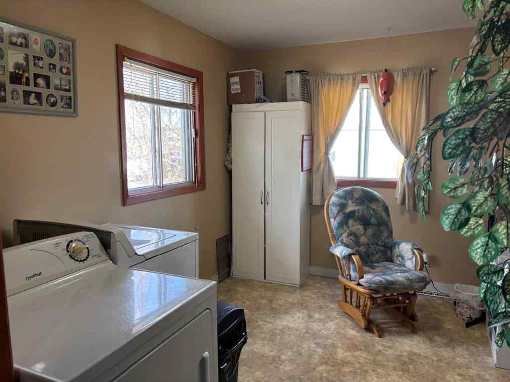 MLS® A2232849 - 110 Railway   in NONE Rockyford, Residential