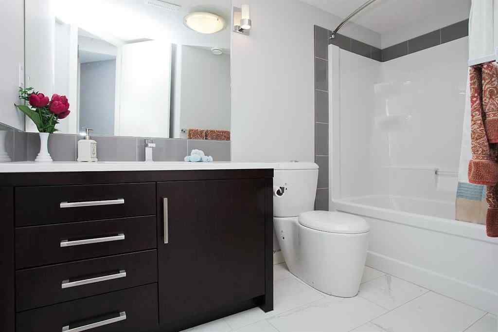 MLS® A2232867 - 5 Vienna Close  in Vanier East Red Deer, Residential