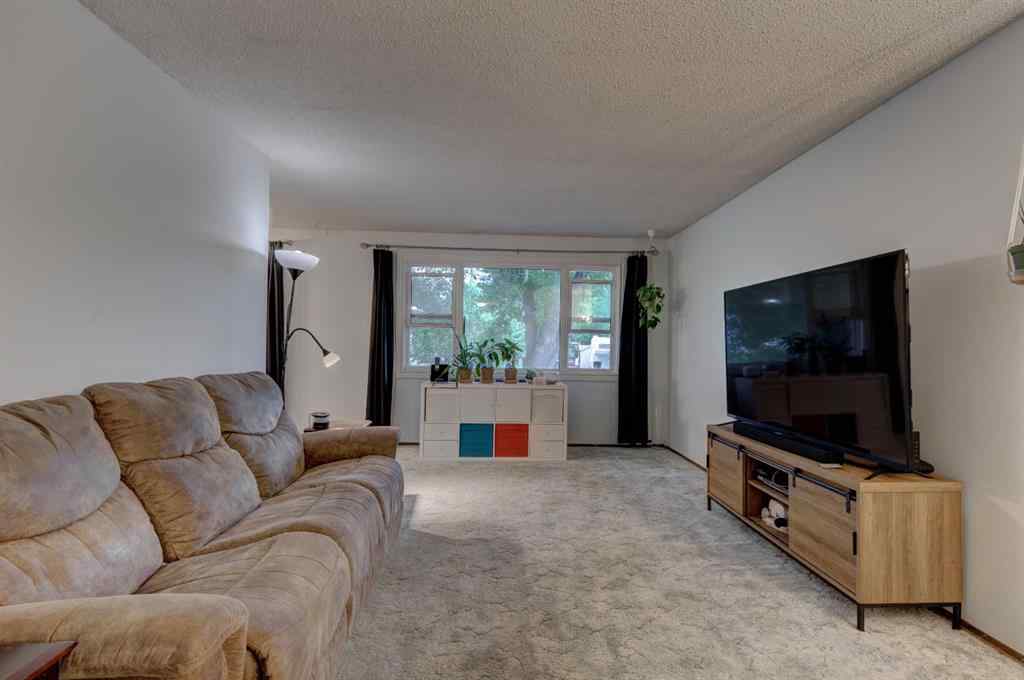 MLS® A2232874 - 628 Cantrell Drive SW in Canyon Meadows Calgary, Residential