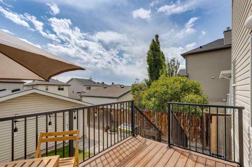 MLS® A2232898 - 202 Evansmeade Close NW in Evanston Calgary, Residential