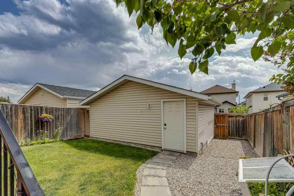 MLS® A2232898 - 202 Evansmeade Close NW in Evanston Calgary, Residential