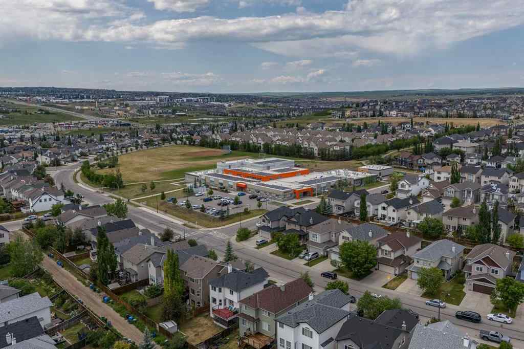 MLS® A2232898 - 202 Evansmeade Close NW in Evanston Calgary, Residential