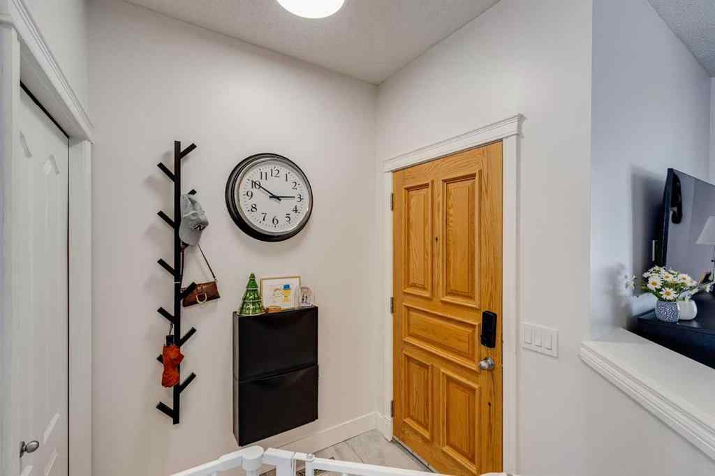 MLS® A2232898 - 202 Evansmeade Close NW in Evanston Calgary, Residential