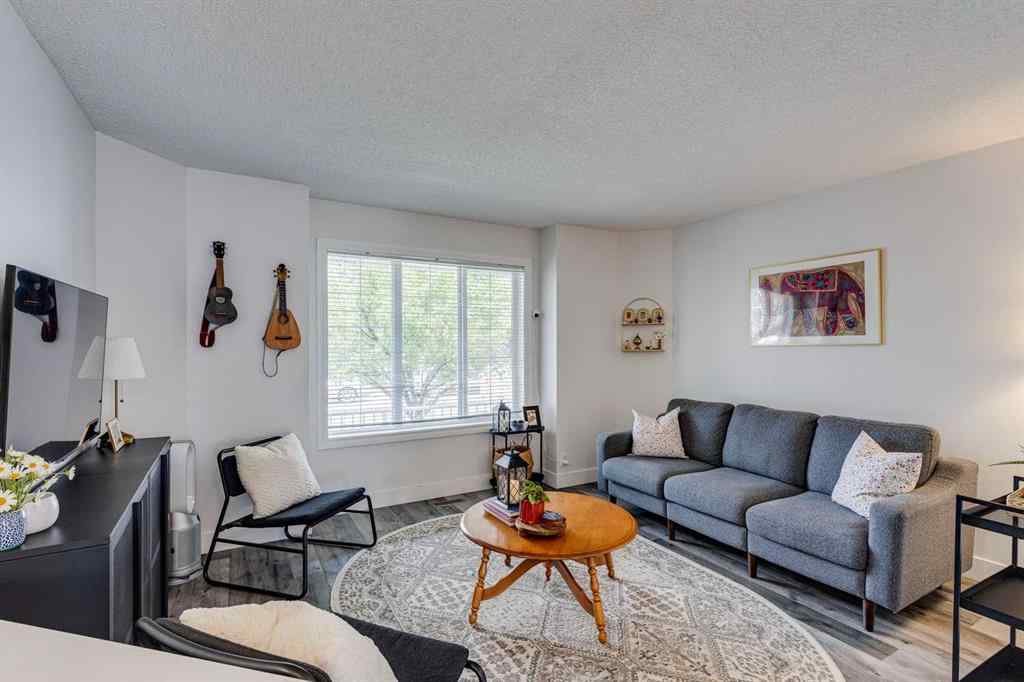 MLS® A2232898 - 202 Evansmeade Close NW in Evanston Calgary, Residential