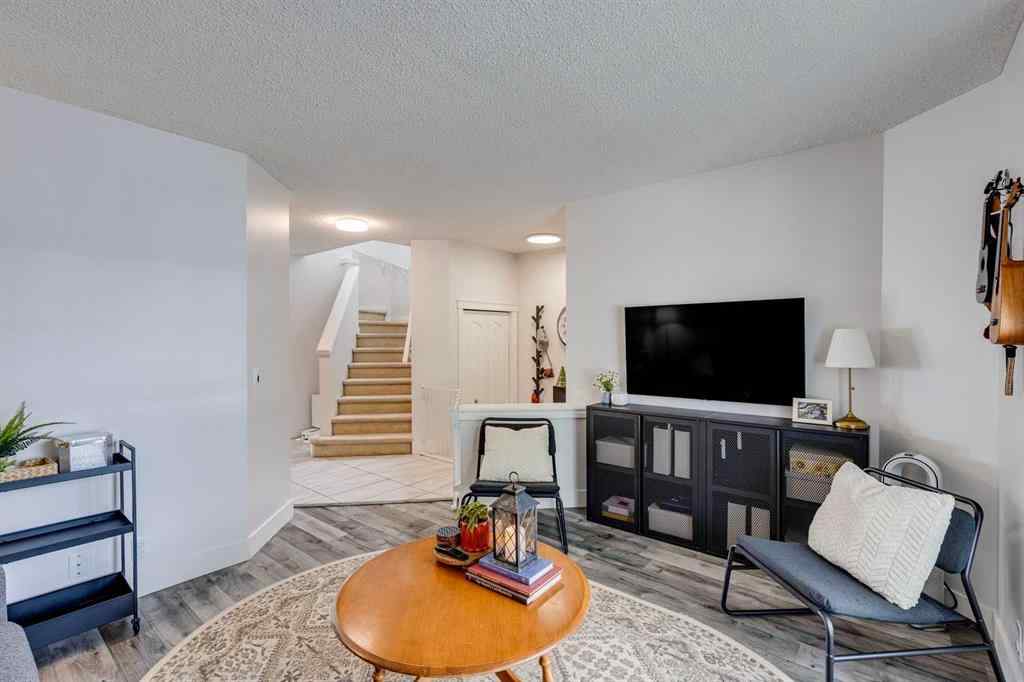 MLS® A2232898 - 202 Evansmeade Close NW in Evanston Calgary, Residential