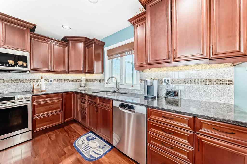 MLS® A2232904 - 52 Winter Drive  in NONE Olds, Residential