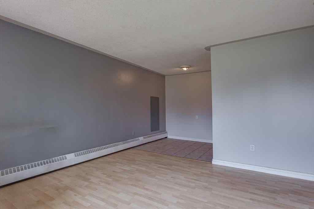 MLS® A2232911 - Unit #354 103 Hermary Street  in Highland Green Estates Red Deer, Residential