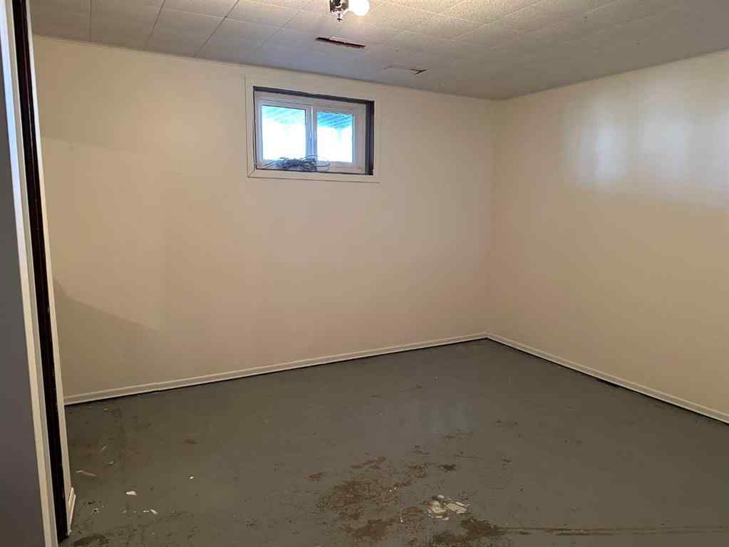MLS® A2232916 - 6408 64 Street  in NONE Taber, Commercial