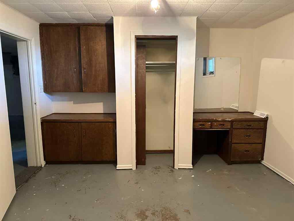 MLS® A2232916 - 6408 64 Street  in NONE Taber, Commercial