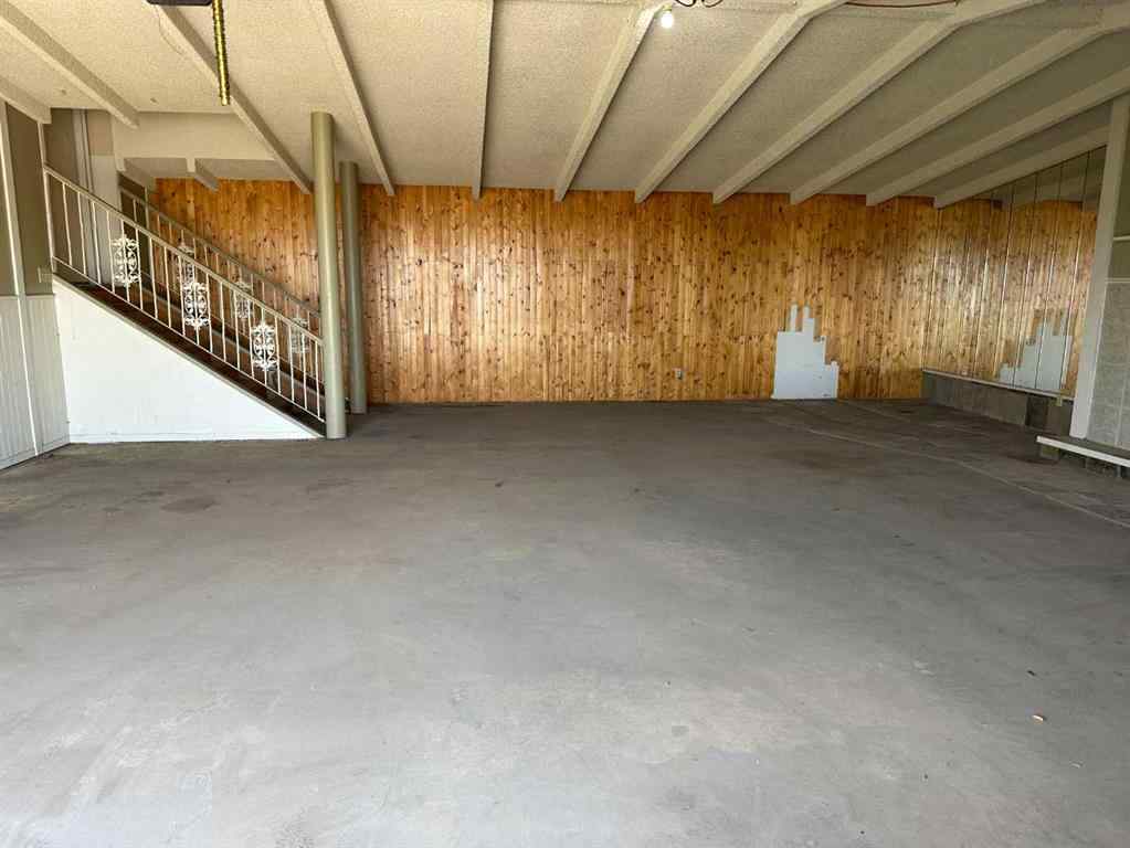 MLS® A2232916 - 6408 64 Street  in NONE Taber, Commercial