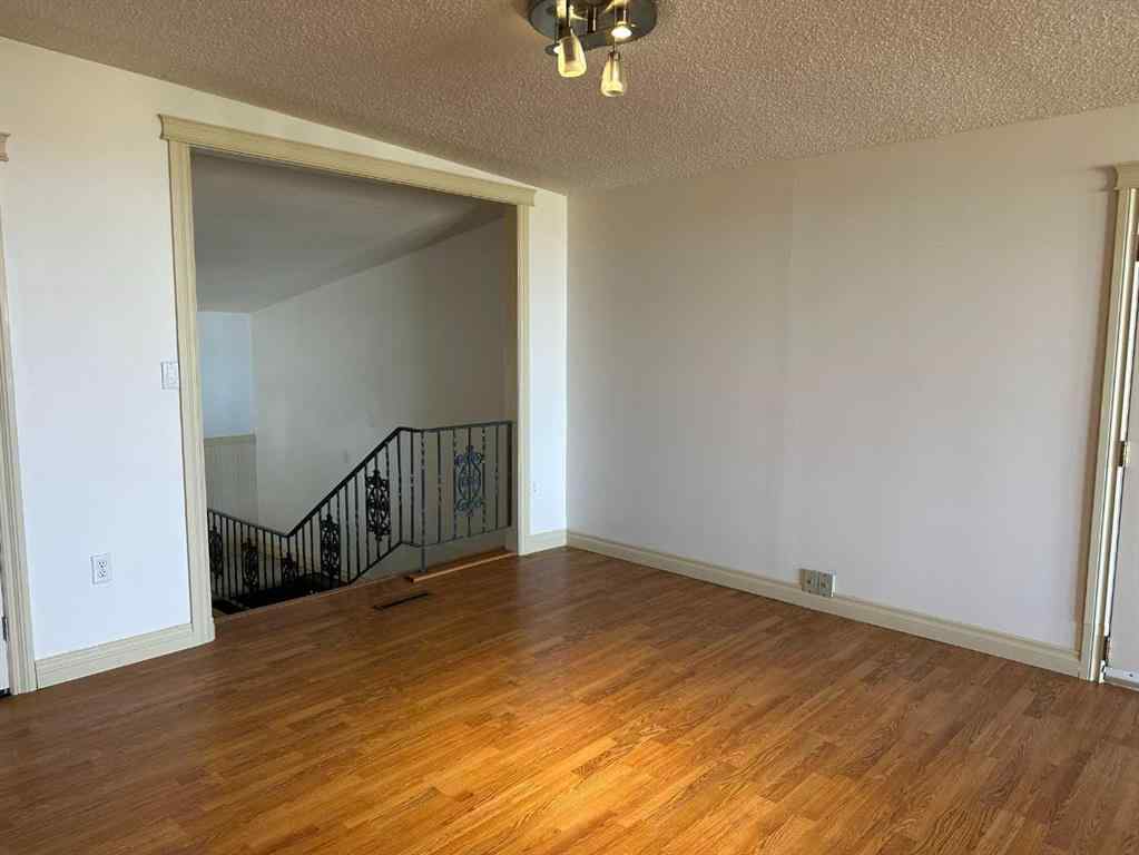 MLS® A2232916 - 6408 64 Street  in NONE Taber, Commercial