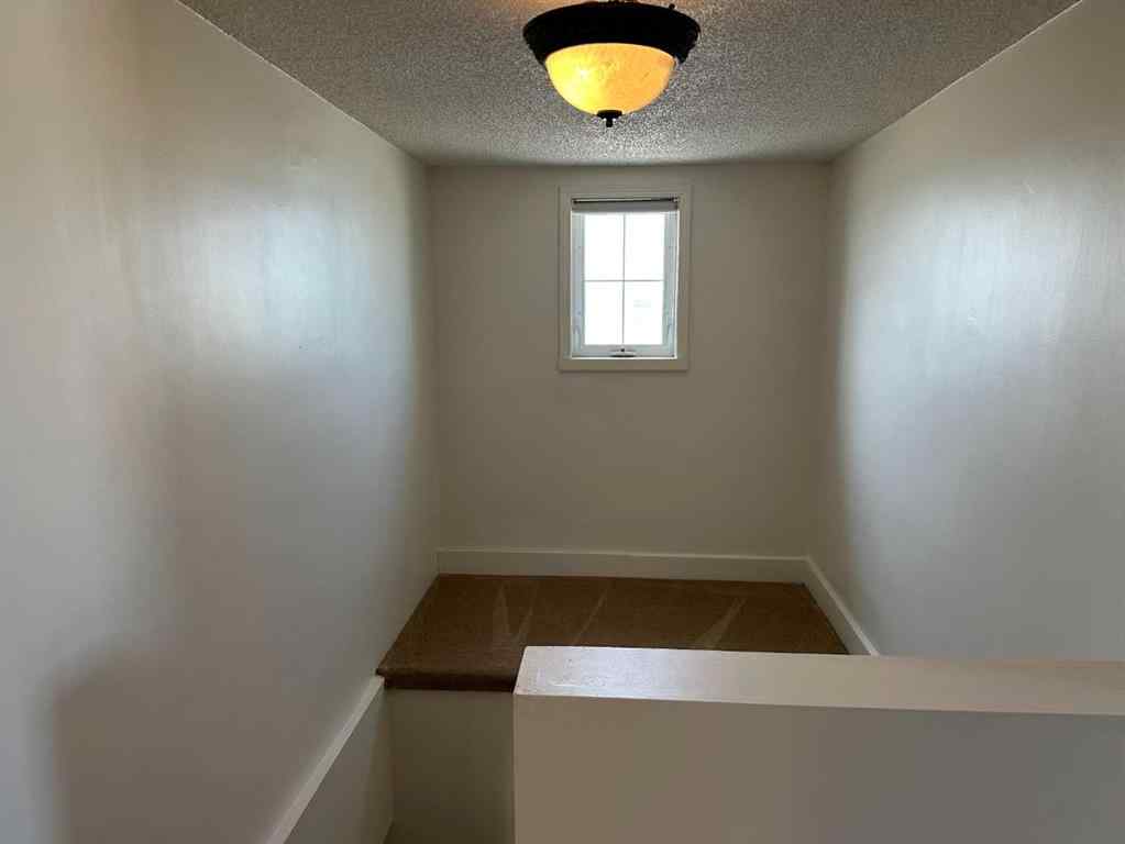 MLS® A2232916 - 6408 64 Street  in NONE Taber, Commercial