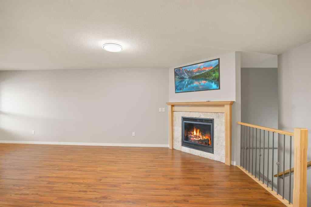 MLS® A2232931 - 5531 52 Avenue Close  in Dodds Lake Innisfail, Residential