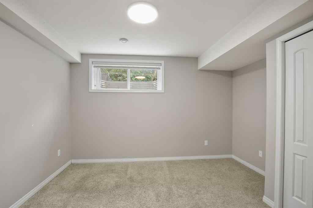 MLS® A2232931 - 5531 52 Avenue Close  in Dodds Lake Innisfail, Residential