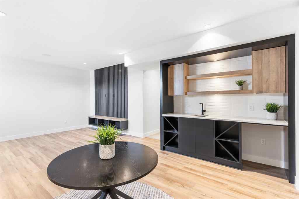 MLS® A2232942 - 105 South Shore View  in South Shores Chestermere, Residential