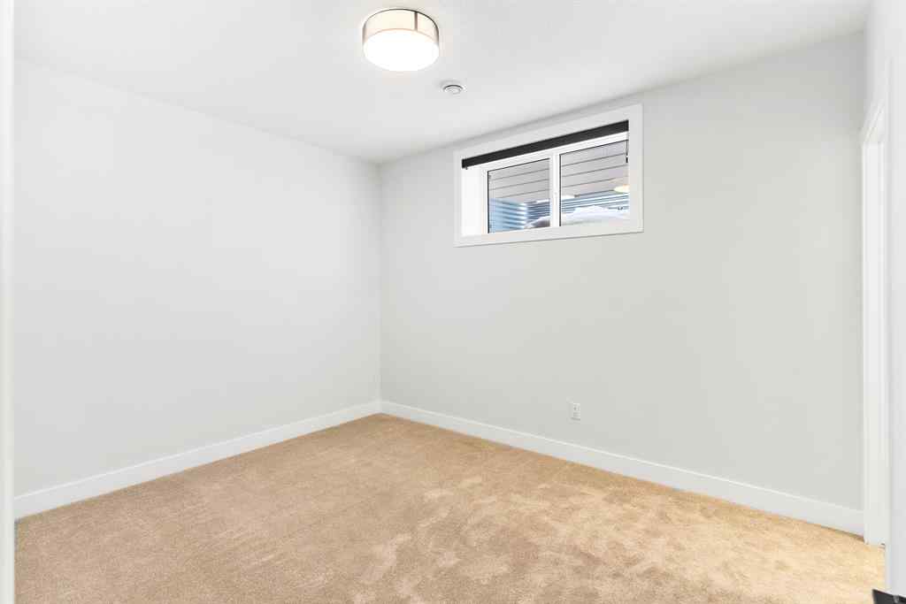 MLS® A2232942 - 105 South Shore View  in South Shores Chestermere, Residential