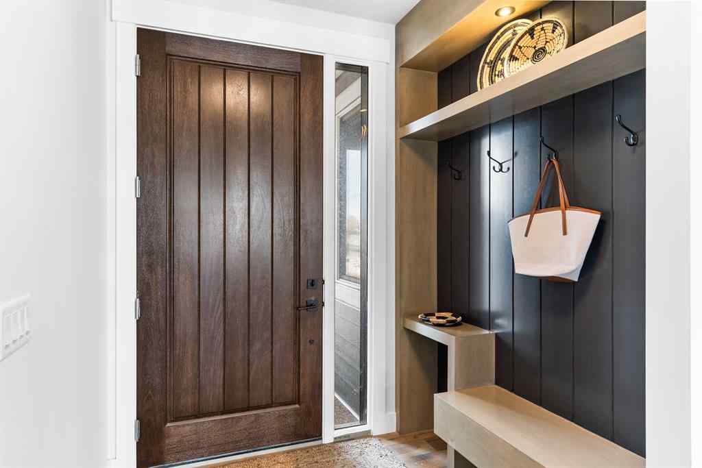 MLS® A2232942 - 105 South Shore View  in South Shores Chestermere, Residential