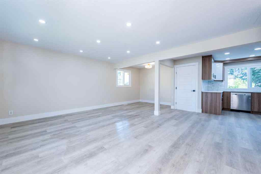 MLS® A2232945 - 5407 14 Avenue SE in Penbrooke Meadows Calgary, Residential