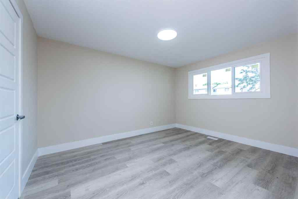 MLS® A2232945 - 5407 14 Avenue SE in Penbrooke Meadows Calgary, Residential
