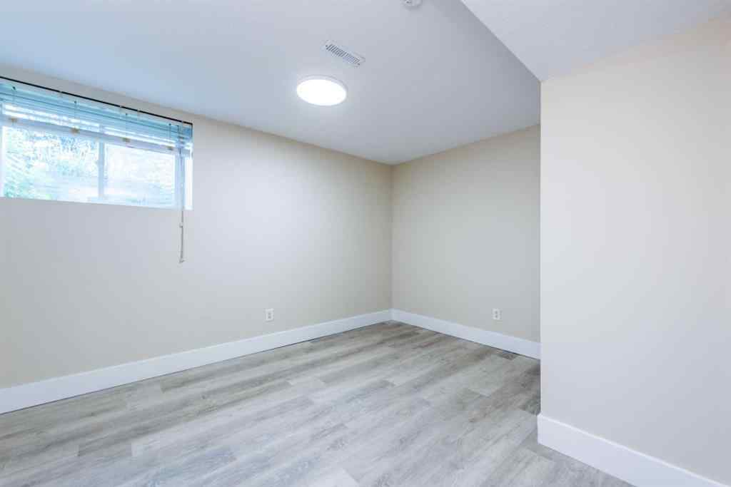 MLS® A2232945 - 5407 14 Avenue SE in Penbrooke Meadows Calgary, Residential