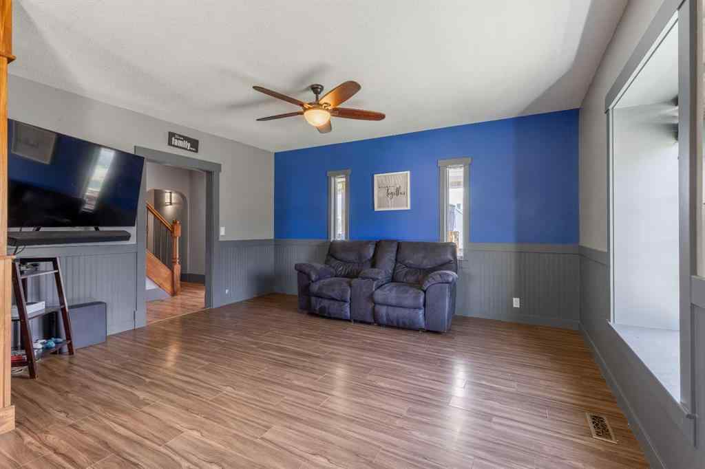 MLS® A2232947 - 202 4 Street  in NONE Warner, Residential