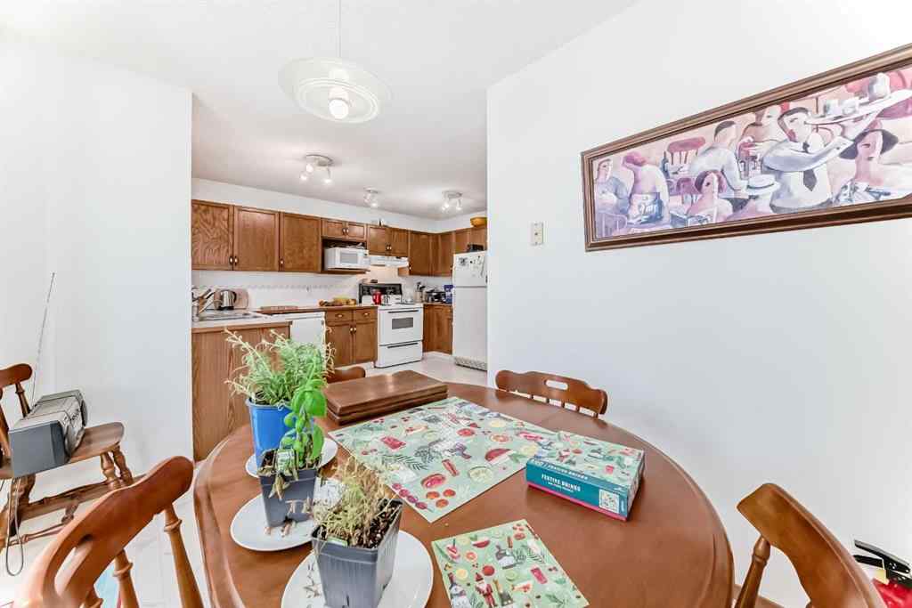 MLS® A2232962 - 12 Stradwick Rise SW in Strathcona Park Calgary, Residential
