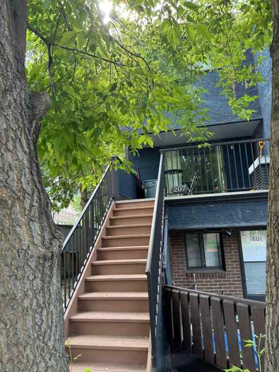 MLS® A2232966 - Unit #207 1605 16 Avenue SW in Sunalta Calgary, Residential