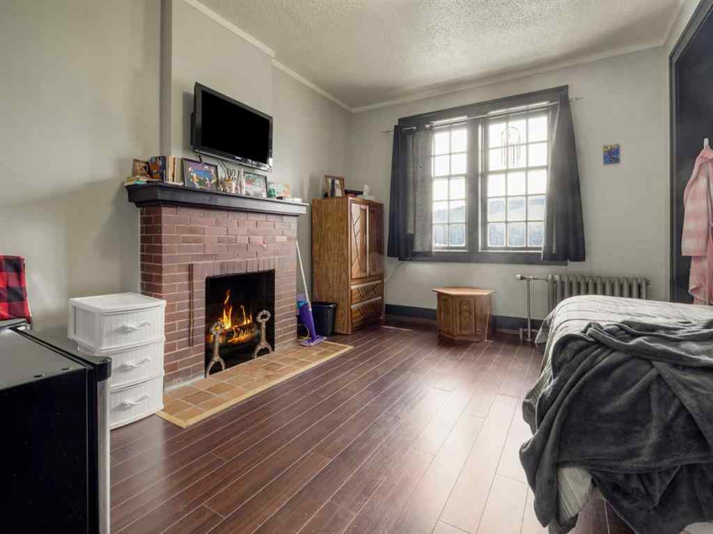 MLS® A2232986 - 7719 17 Avenue  in NONE Coleman, Commercial