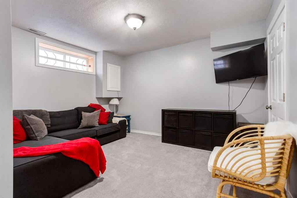 MLS® A2232992 - 58 Cramond Close SE in Cranston Calgary, Residential