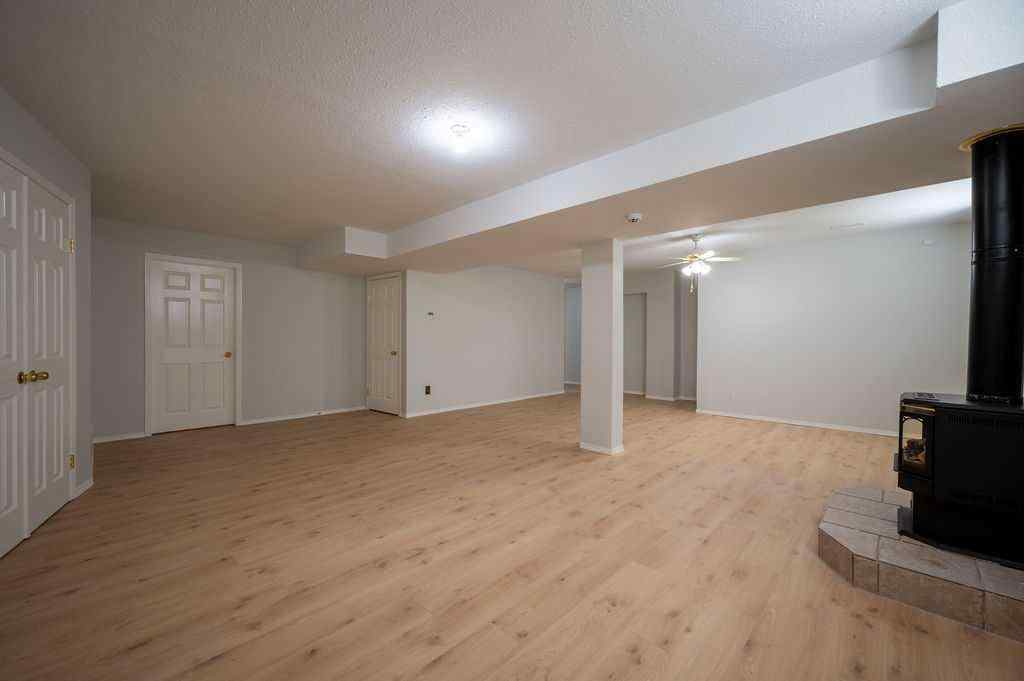 MLS® A2232993 - 269 Strathford Crescent  in Strathaven Strathmore, Residential