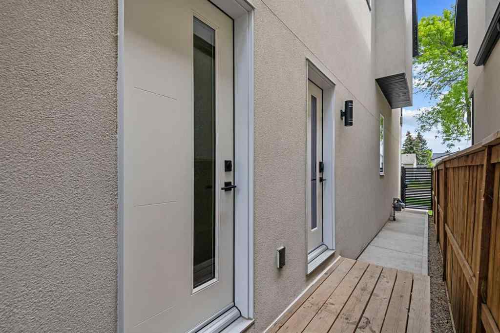 MLS® A2233001 - 2126A 52 Avenue SW in North Glenmore Park Calgary, Residential