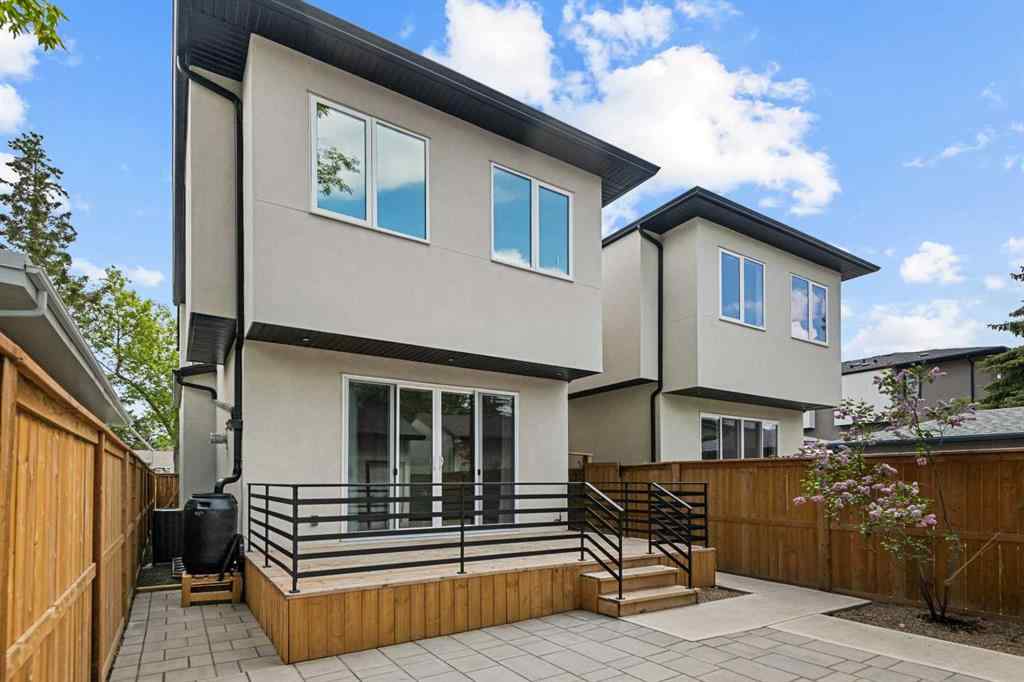 MLS® A2233001 - 2126A 52 Avenue SW in North Glenmore Park Calgary, Residential